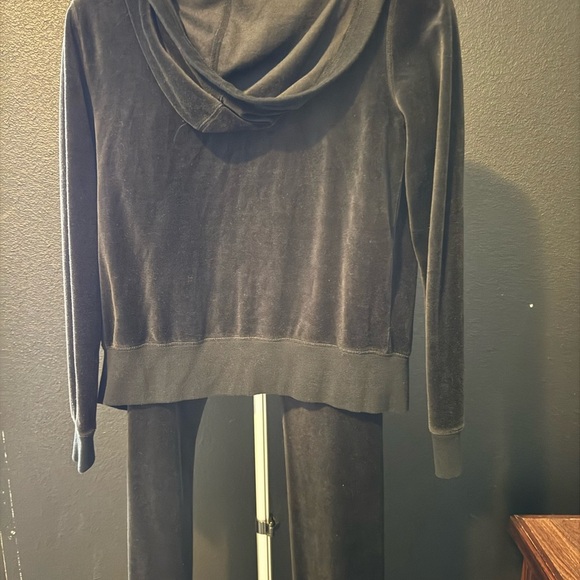 Victoria Secret Black Velour Zip-Up Hoodie women’s sized small petite - Picture 5 of 8